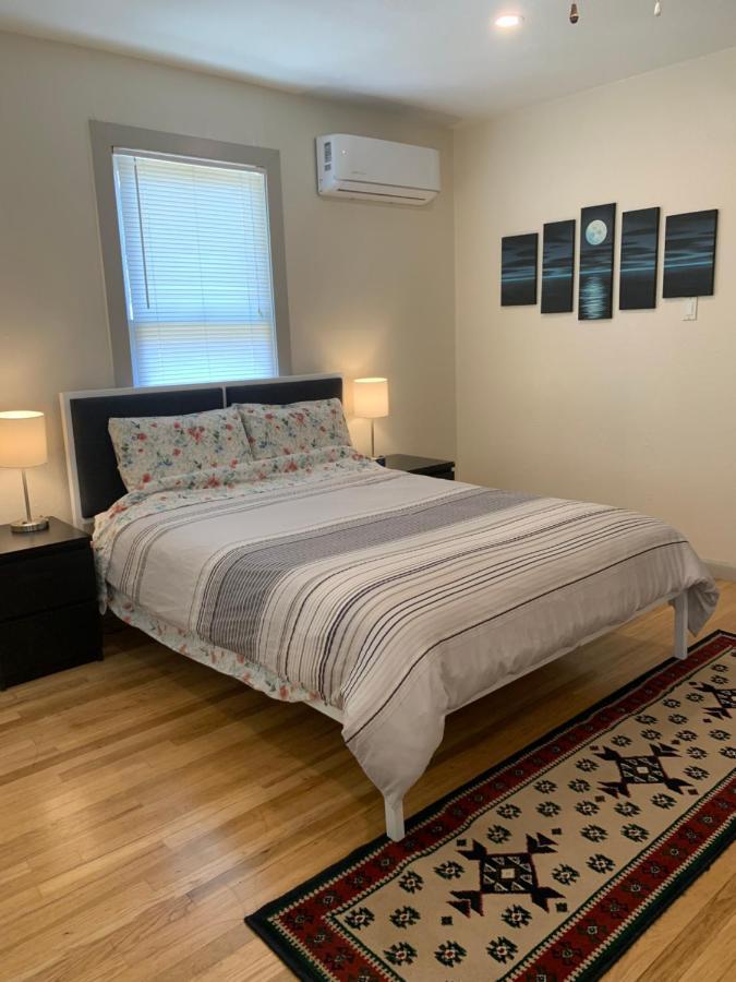125-#4 Downtown Cozy Upstairs One Bedroom Apt San Antonio Exterior photo