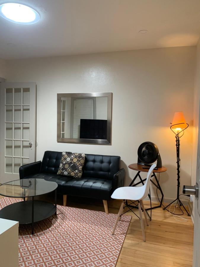 125-#4 Downtown Cozy Upstairs One Bedroom Apt San Antonio Exterior photo